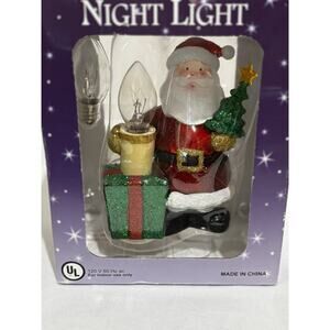 New Vintage Look Santa Clause Night Light Plug In 5" w/extra Bulb Guests Kids